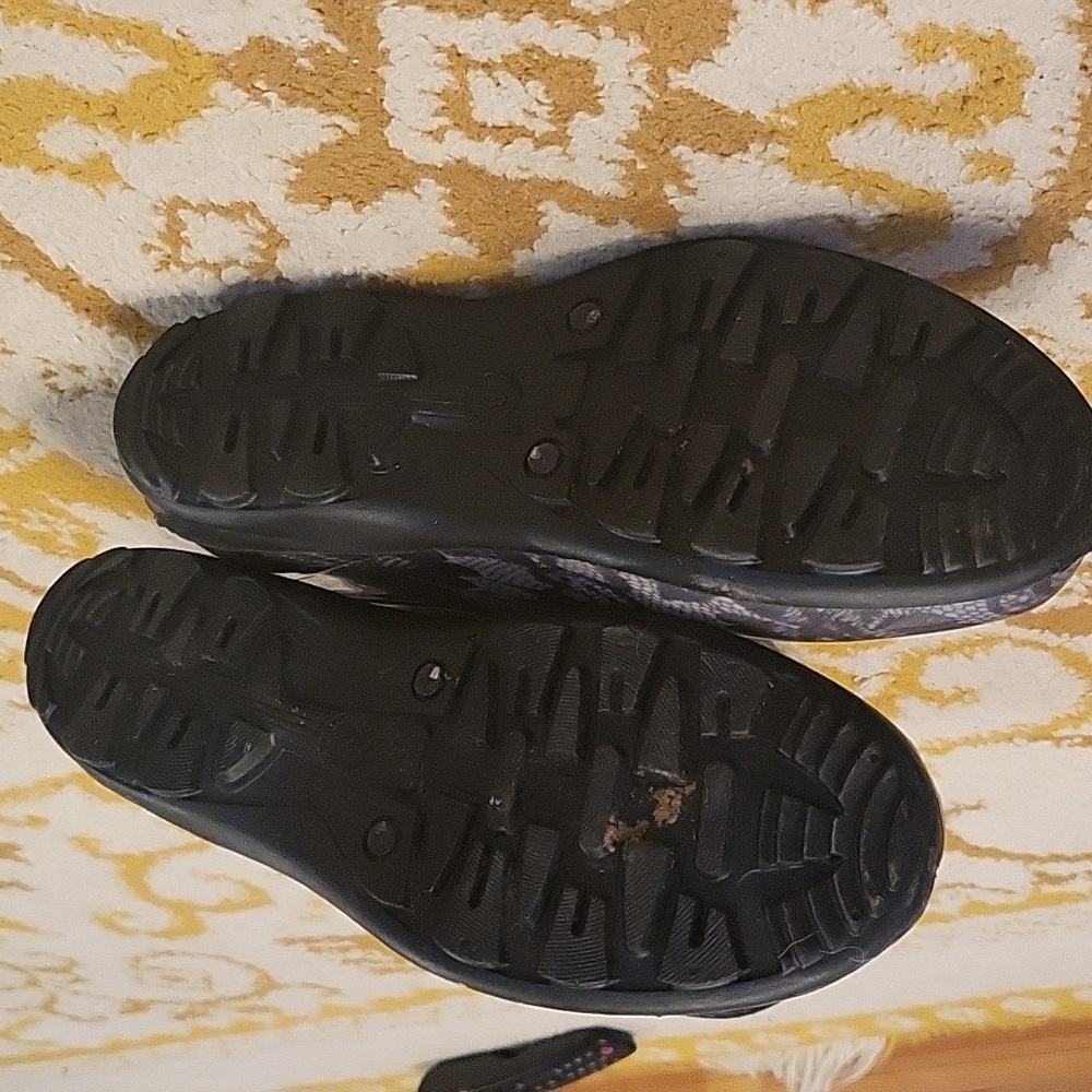 Kamik Rain Boots Size 8 - Picture 3 of 5